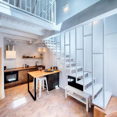 Studio Apartment Vicencina Вис Экстерьер фото