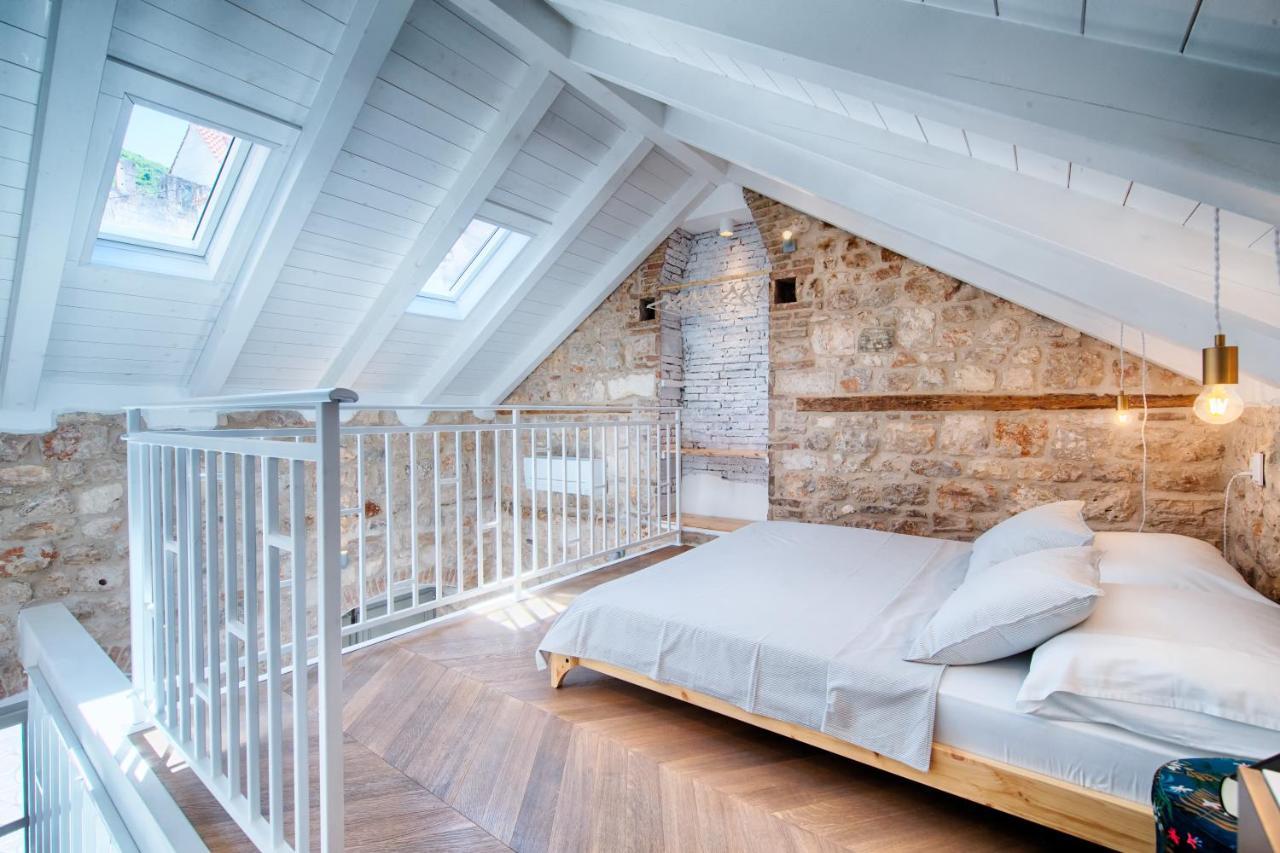 Studio Apartment Vicencina Вис Экстерьер фото