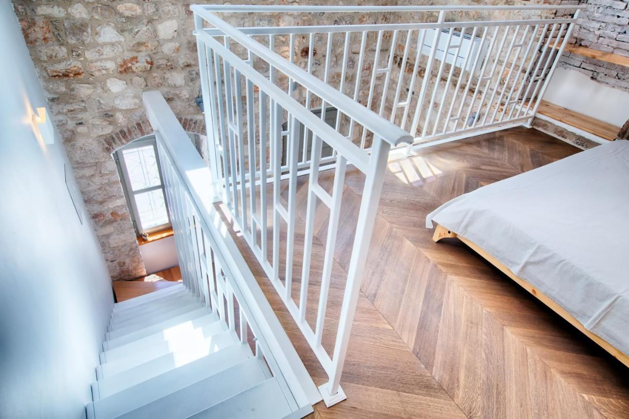 Studio Apartment Vicencina Вис Экстерьер фото