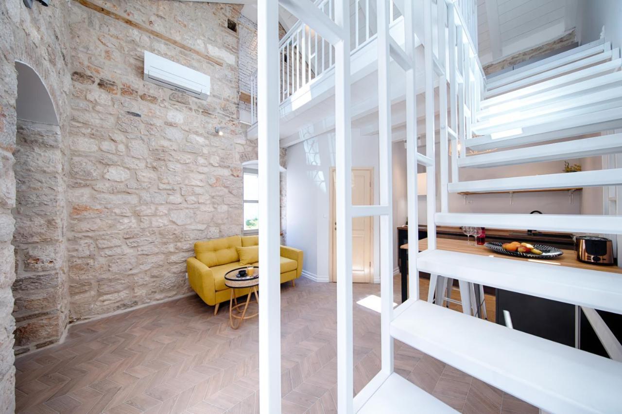 Studio Apartment Vicencina Вис Экстерьер фото